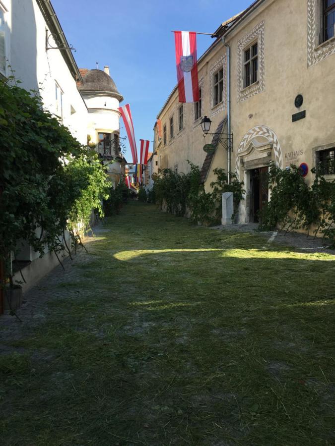 Pension Altes Rathaus Duernstein Exterior photo